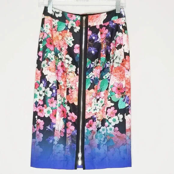 Nanette Lepore Venice Beach Blue Floral Skirt 6 - Picture 2 of 5